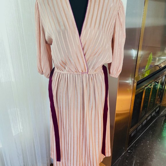 Vintage 80s dress, gold rose textured, velvet raspberry ribbon, size ML - Picture 8 of 11
